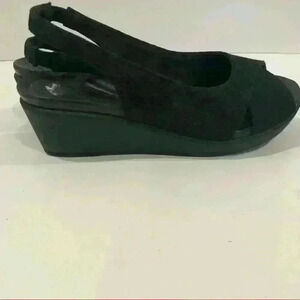 Women’s Crocs Black Heels Size 4